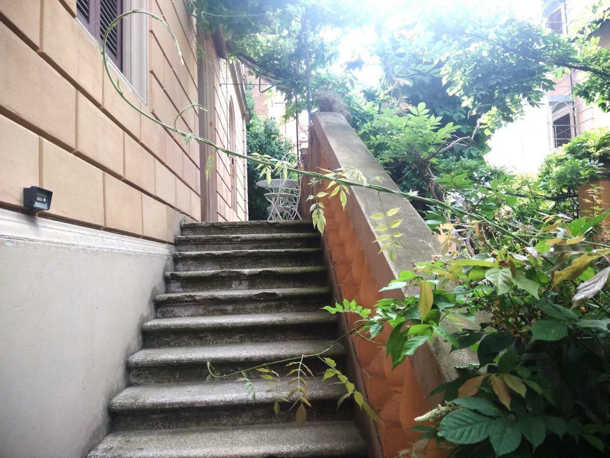 Tilia Lägenhet Bologna Exteriör bild